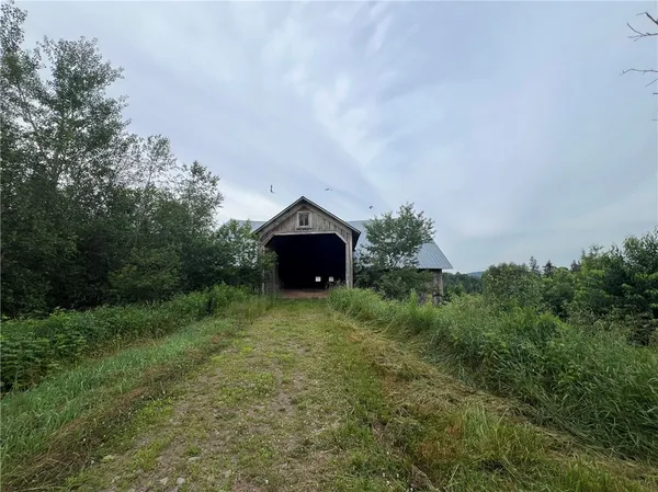 $550,000 | 834 Crescent Valley Road, Bovina, NY 13740