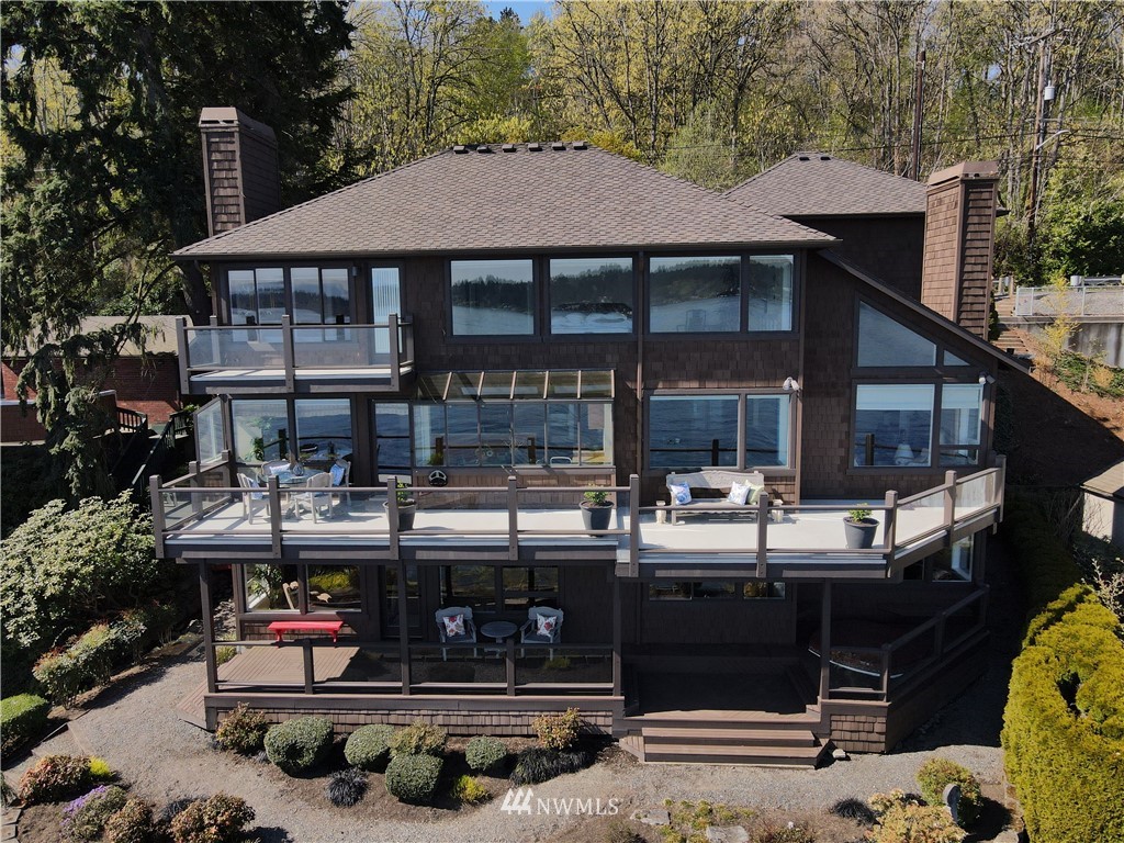 8510 Sand Point Way Northeast Seattle, WA 98115 - Photo 35 of 36 Gallery Image 35