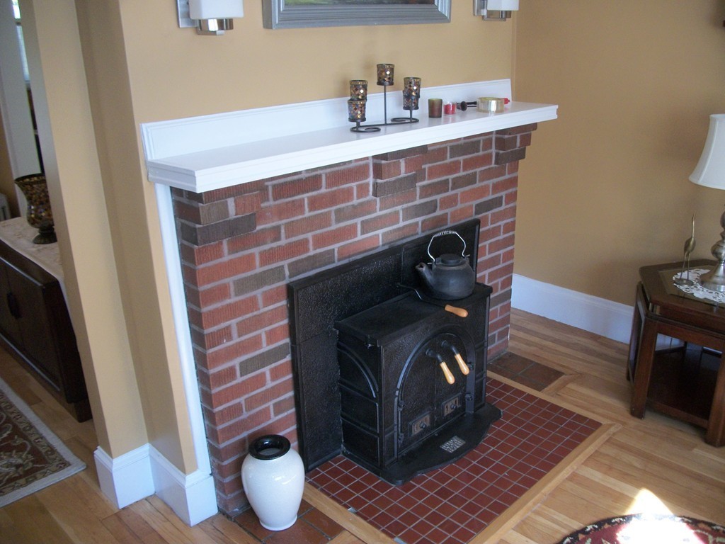 65 Manning Road Lynn, MA 01902 - Photo 16 of 24 Gallery Image 16