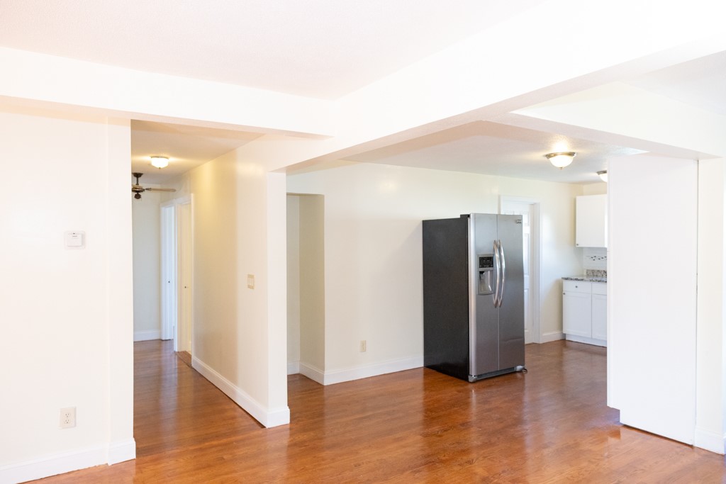95 Elwyn Street Cranston, RI 02920 - Photo 11 of 41