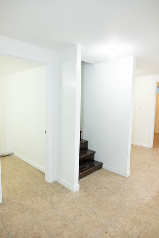 95 Elwyn Street Cranston, RI 02920 - Photo 20 of 41