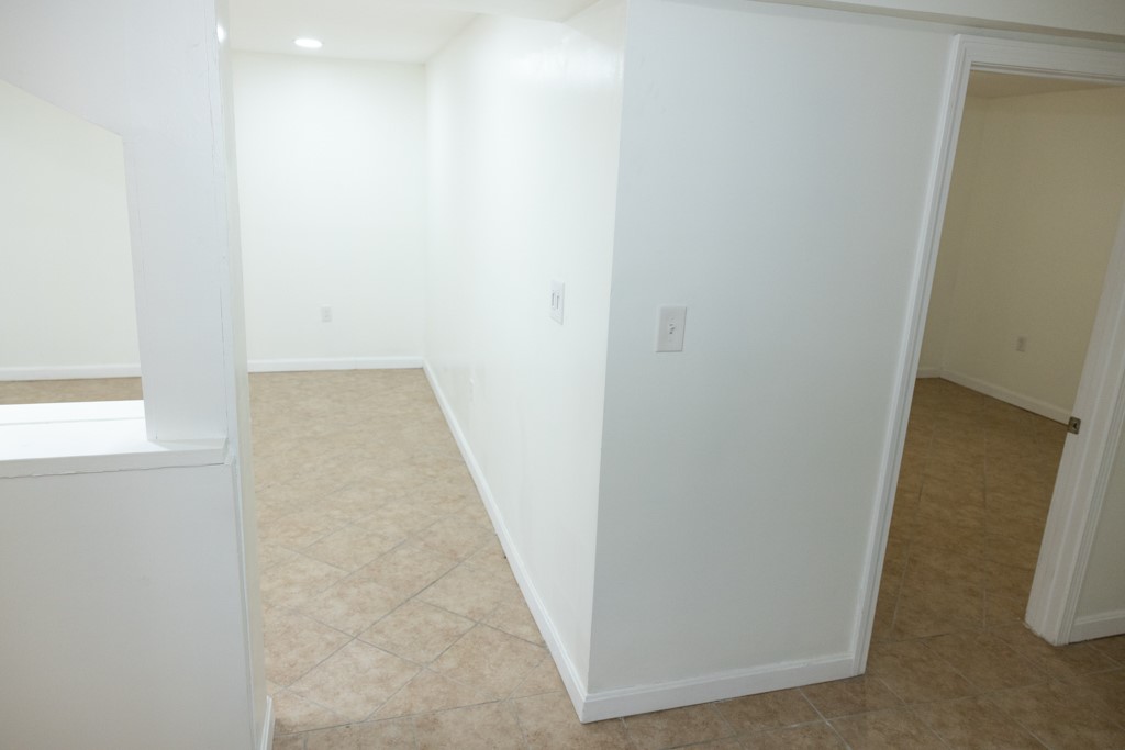 95 Elwyn Street Cranston, RI 02920 - Photo 23 of 41