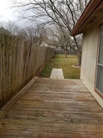 $1,600 | 740 Simonetti Drive, Unit B, Austin, TX 78748