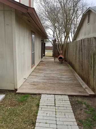 $1,600 | 740 Simonetti Drive, Unit B, Austin, TX 78748