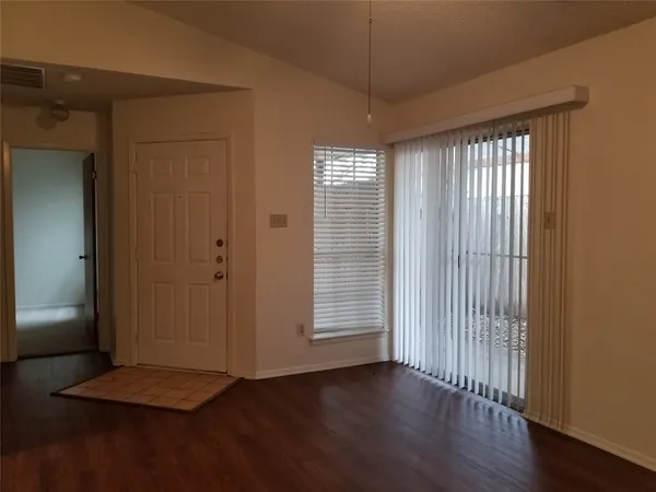 $1,600 | 740 Simonetti Drive, Unit B, Austin, TX 78748