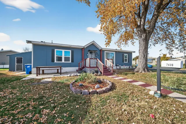 $80,000 | 7436 West Circle Northeast, Fridley, MN 55432