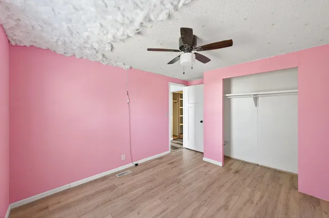 $80,000 | 7436 West Circle Northeast, Fridley, MN 55432