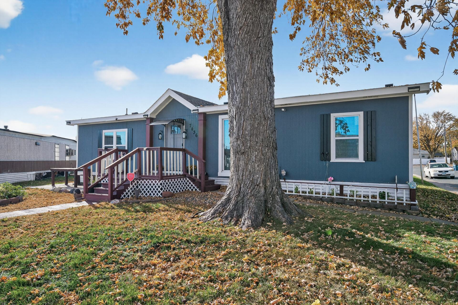 7436 West Circle Northeast Fridley, MN 55432 - Photo 4 of 28