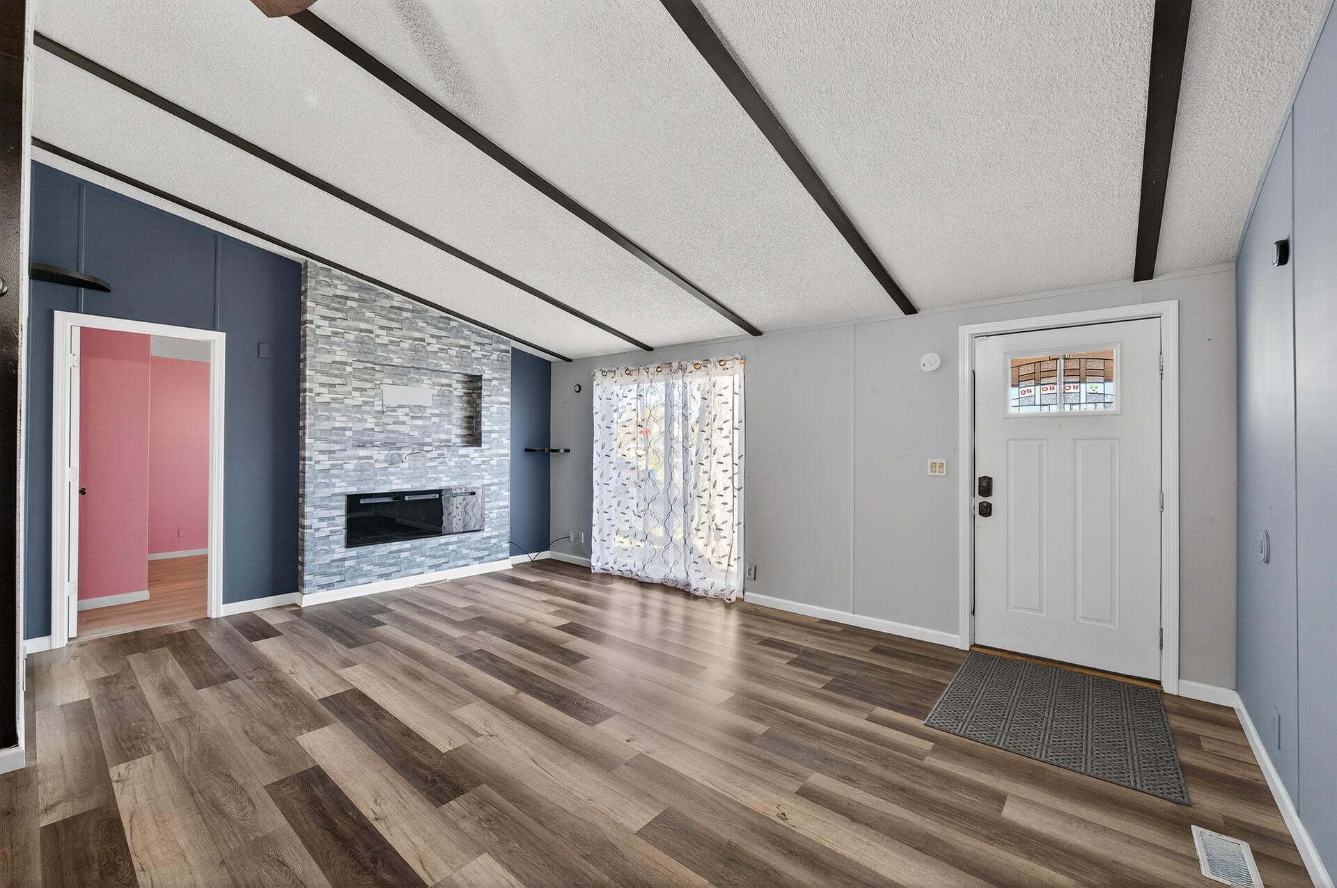 7436 West Circle Northeast Fridley, MN 55432 - Photo 6 of 28