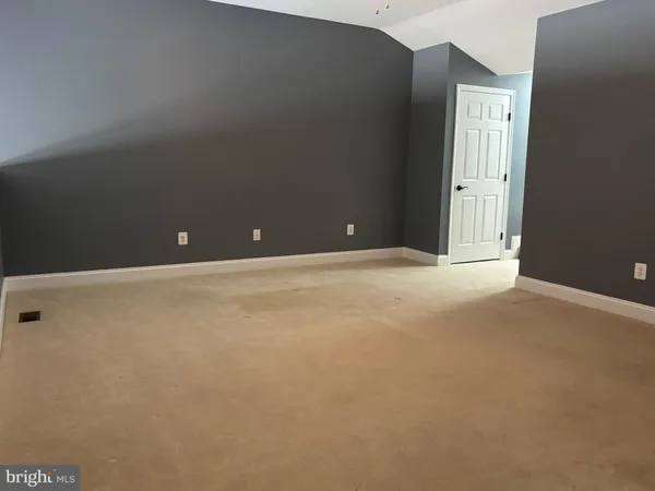 $2,500 | 124 Madison Street, La Plata, MD 20646