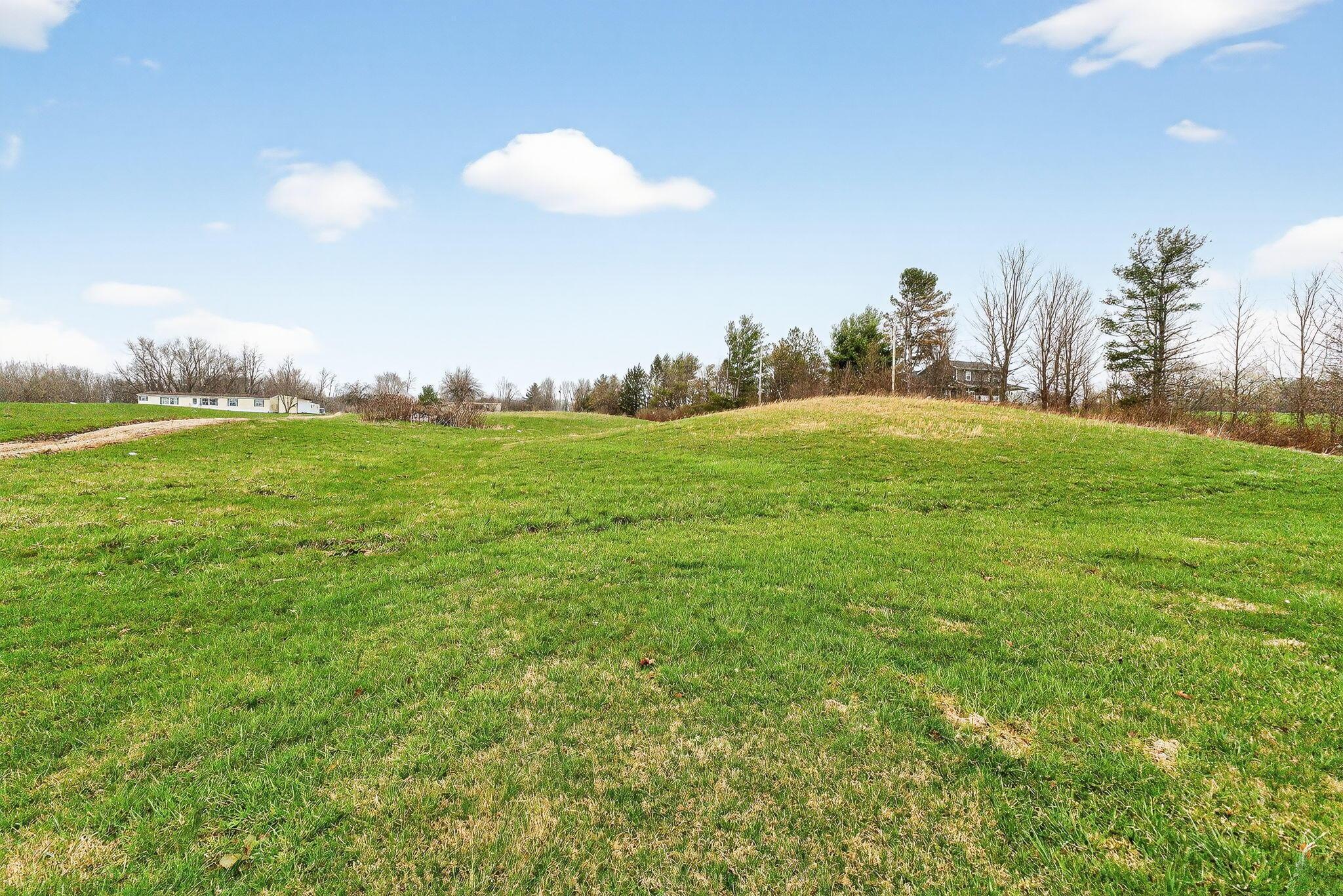 9600 Tarlton Road Southwest Stoutsville, OH 43154 - Photo 40 of 52 9600 Tralton (Exterior)-8