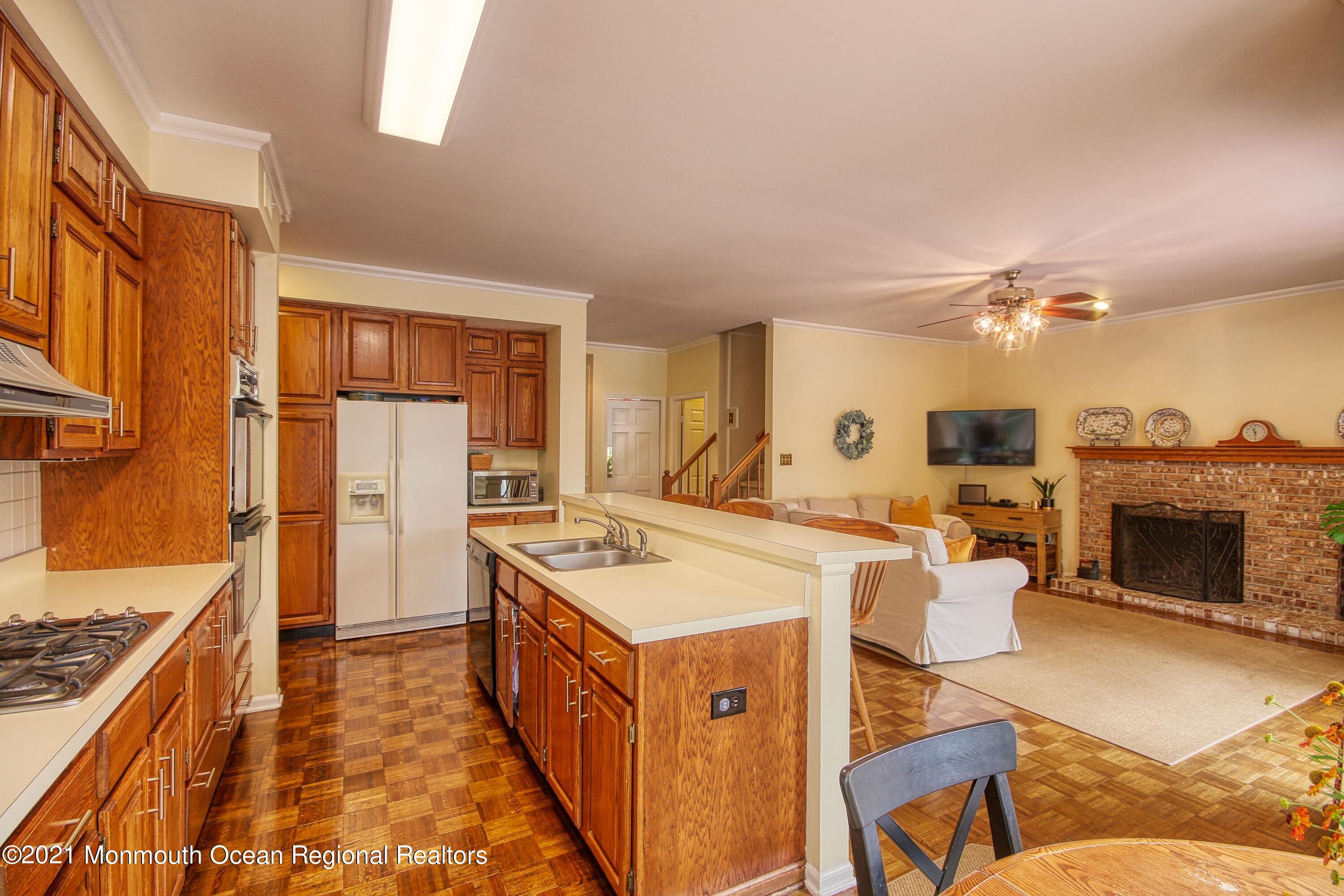 13 Tower Road Freehold, NJ 07728 - Photo 12 of 38 JUNI8519