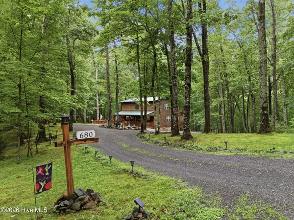 $395,000 | 680 Hawthorne Lane, Murphy, NC 28906