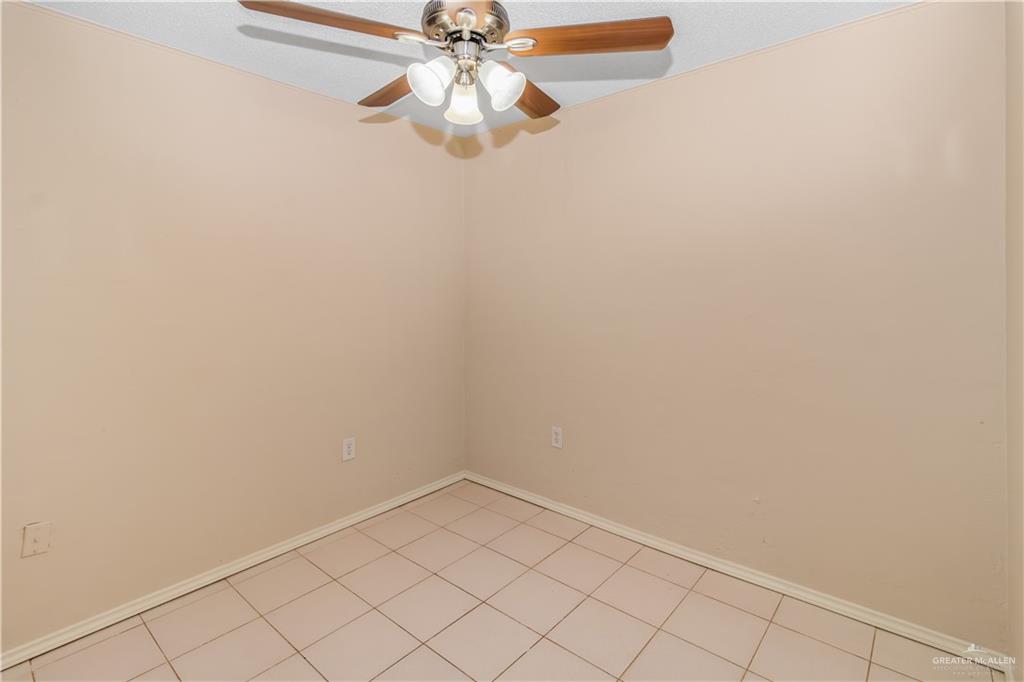 207 East Saenz Avenue Pharr, TX 78577 - Photo 7 of 11