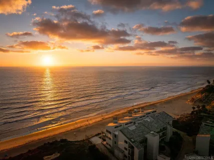 $3,695,000 | 135 South Sierra Avenue, Unit 28, Solana Beach, CA 92075