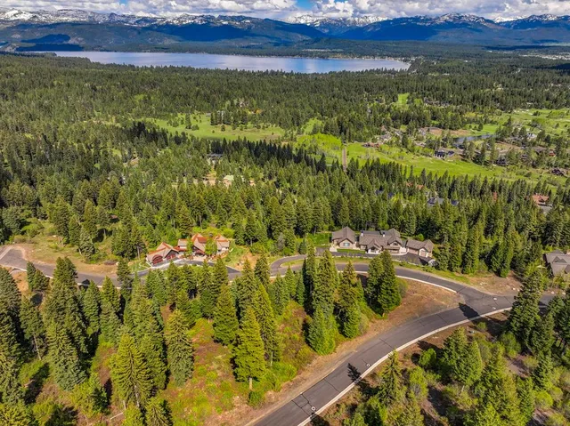 $827,250 | 663 Lichen Lane, Unit 68, McCall, ID 83638