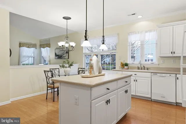 $599,000 | 30 Tupelo Lane, Langhorne, PA 19047