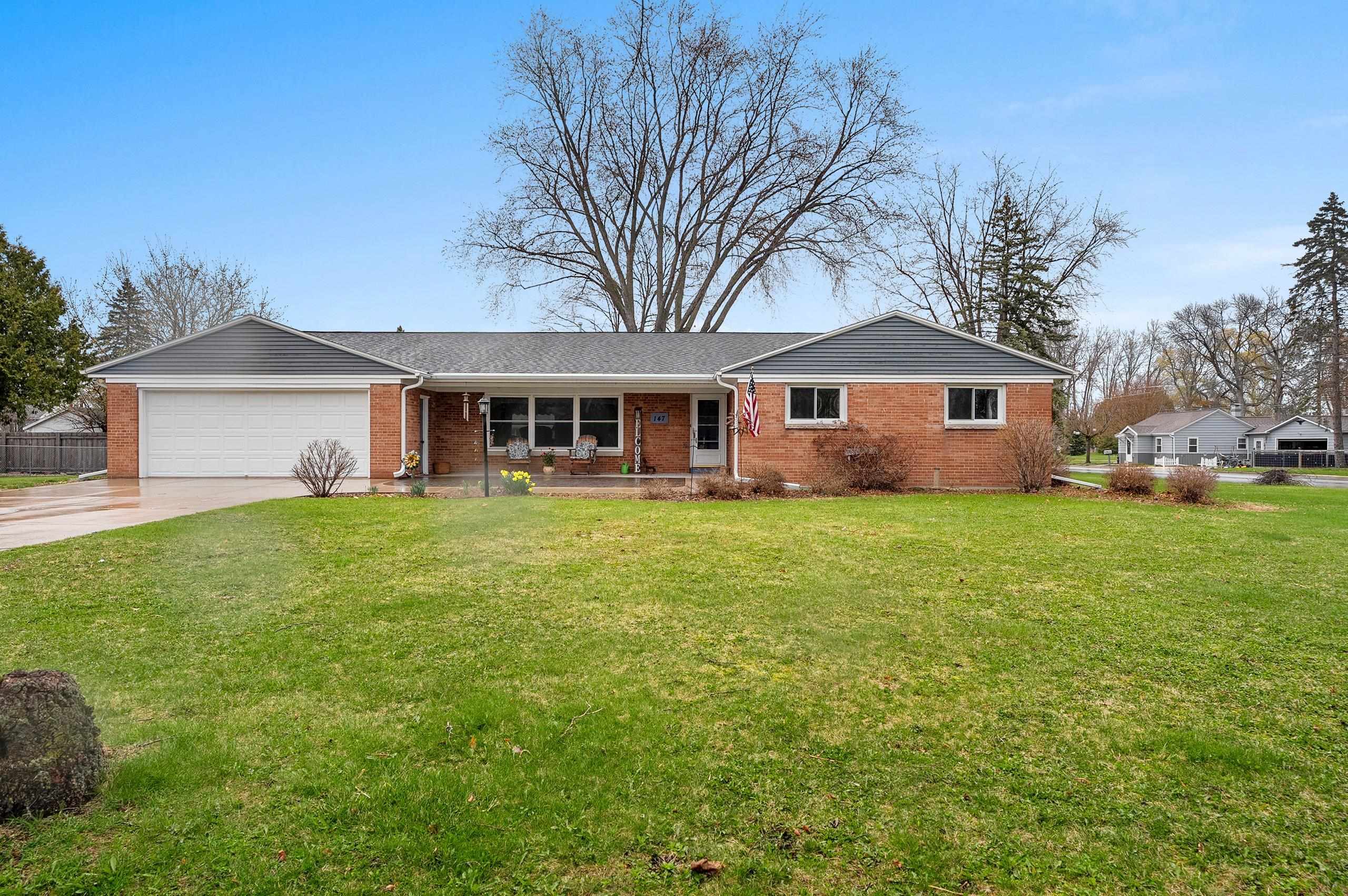 147 Quincy Street Oconto, WI 54153 - Photo 1 of 43