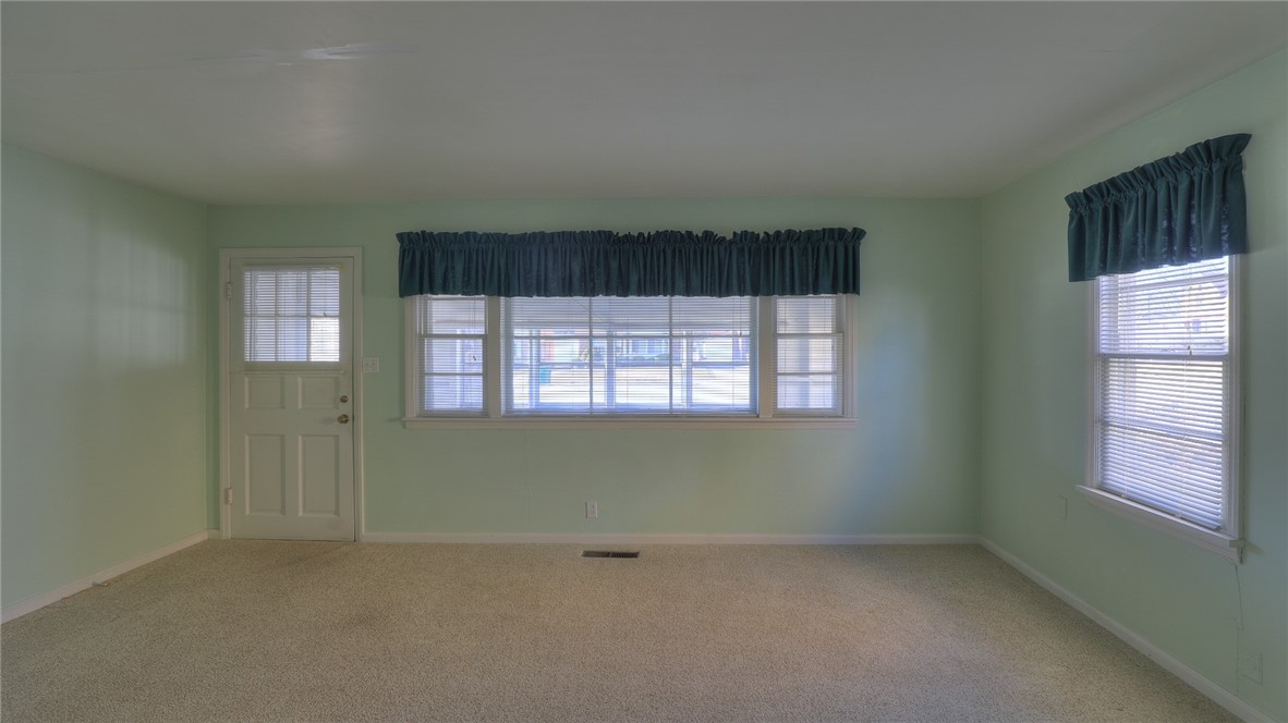 2238 North Water Street Decatur, IL 62526 - Photo 10 of 34