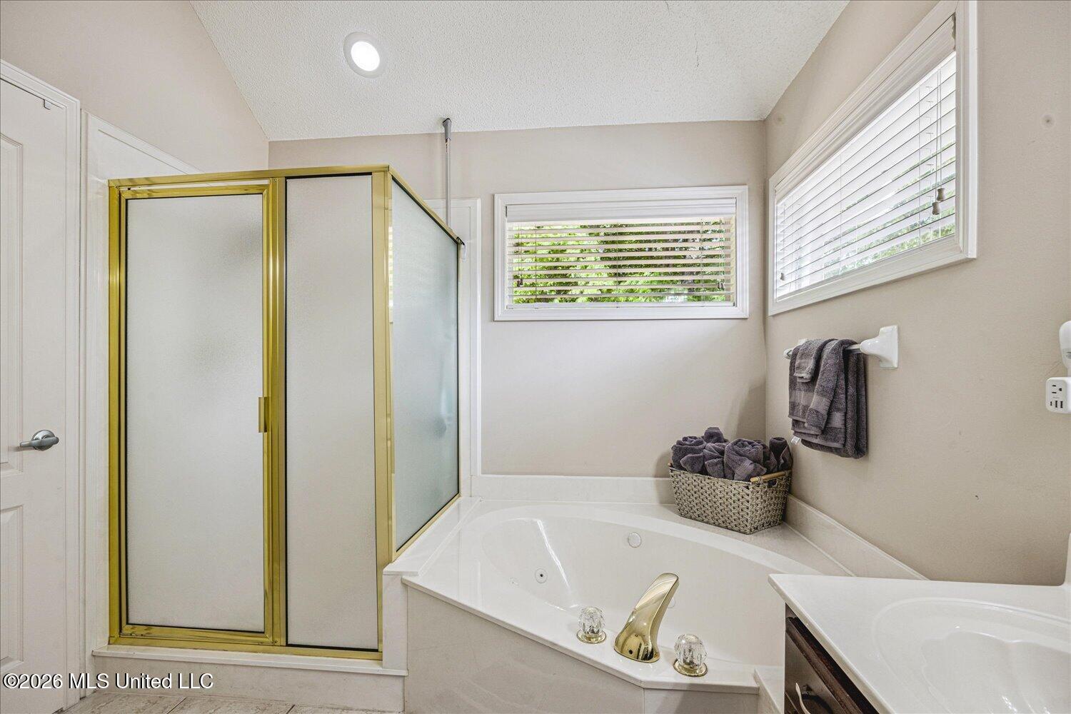 4278 Elizabeth Circle West Olive Branch, MS 38654 - Photo 23 of 32 23-2971798sj-23-4278 Elizabeth Cir W