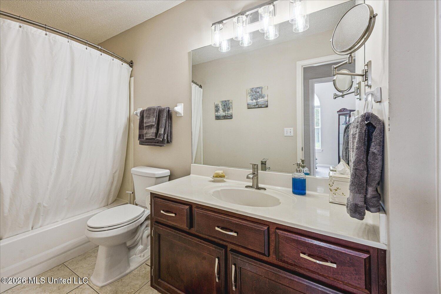 4278 Elizabeth Circle West Olive Branch, MS 38654 - Photo 27 of 32 27-2971798sj-27-4278 Elizabeth Cir W