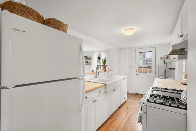 $549,999 | 76 Macy Street, Quincy, MA 02169