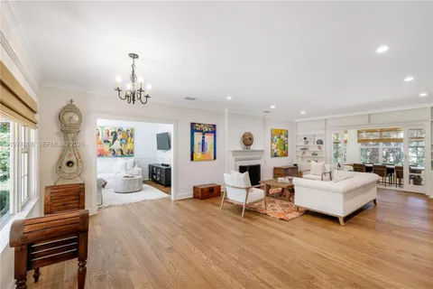 $3,590,000 | 935 Escobar Avenue, Coral Gables, FL 33134