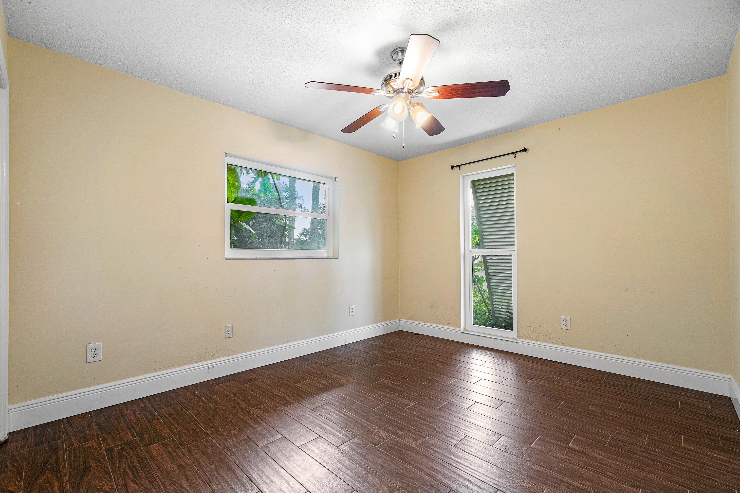 1355 Northwest 16th Street Boca Raton, FL 33486 - Photo 15 of 21 022-1355NW16thStreet-BocaRaton-FL-full