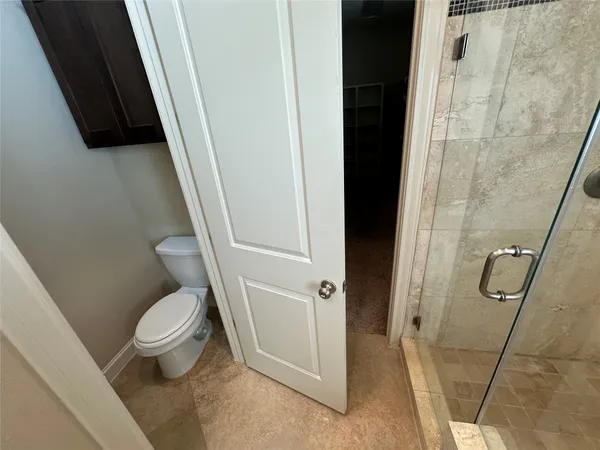 $2,800 | 2021 Fannin Station, Houston, TX 77045