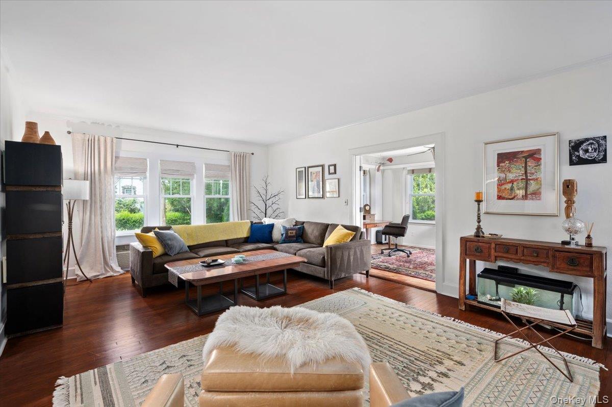 400 Manor Ridge Road Pelham, NY 10803 - Photo 7 of 39 a living room with furniture and a wooden floor