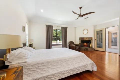 $1,375,000 | 105 Laurelwood Drive North, Austin, TX 78733