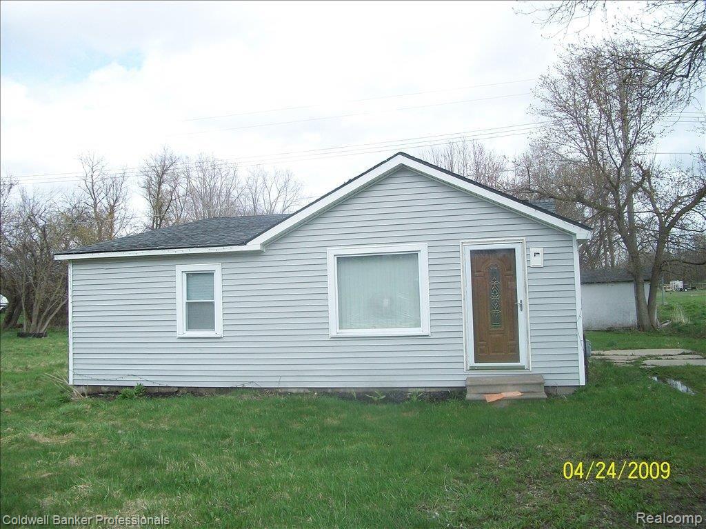 606 North Fairgrounds Road Imlay City, MI 48444 - Photo 1 of 9 013