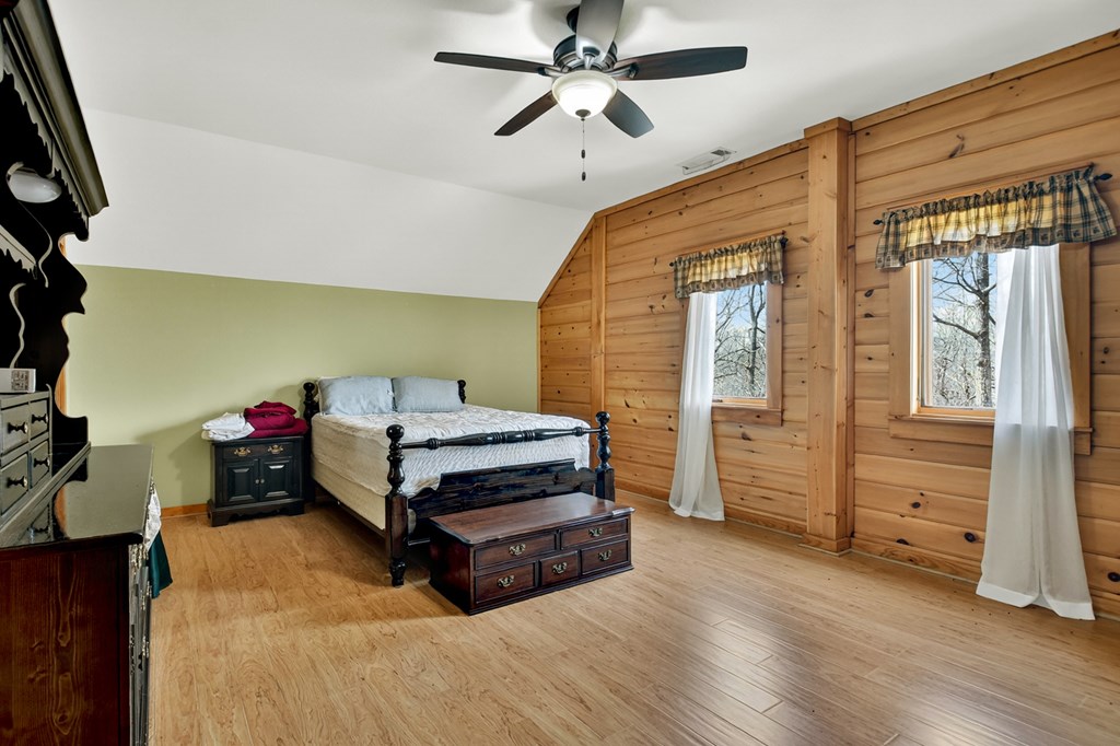 1950 St. Andrews Way Jasper, GA 30143 - Photo 59 of 91 Upstairs bedroom