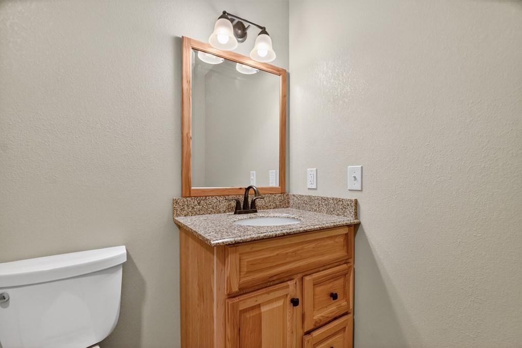 1950 St. Andrews Way Jasper, GA 30143 - Photo 63 of 91 Upstairs bath