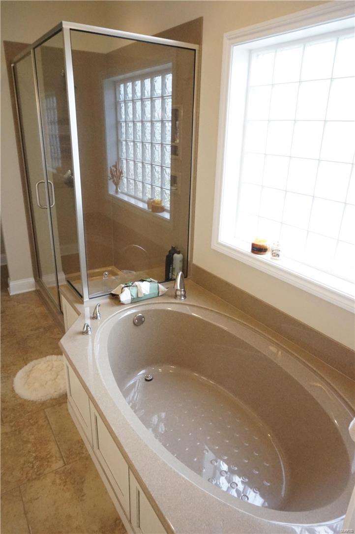 808 Wind Rivers Drive, Unit B Grafton, IL 62037 - Photo 24 of 43 Gallery Image 24