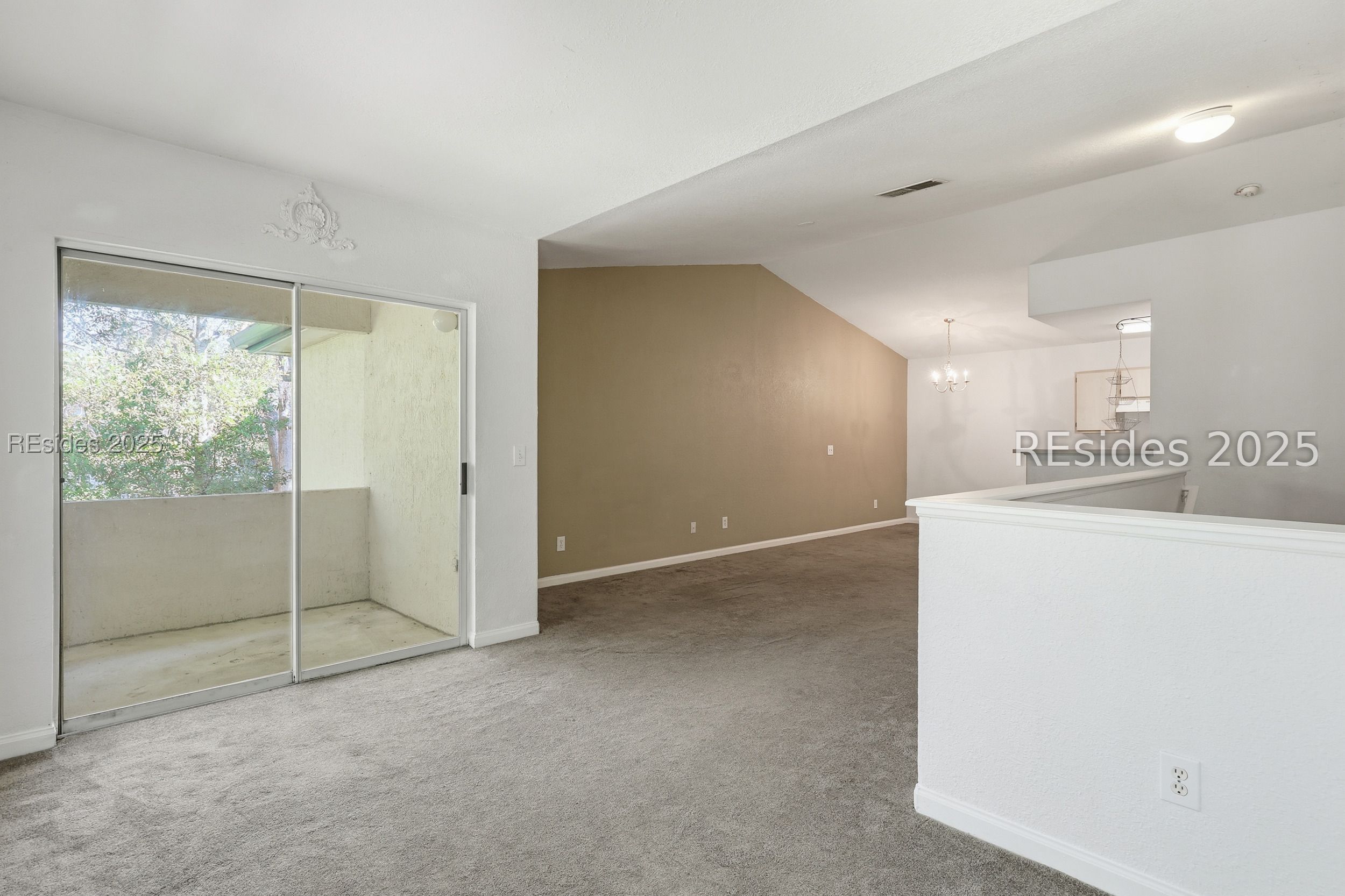 897 Fording Island Road, Unit 2810 Bluffton, SC 29910 - Photo 18 of 37 Sliding doors to outside balcony.