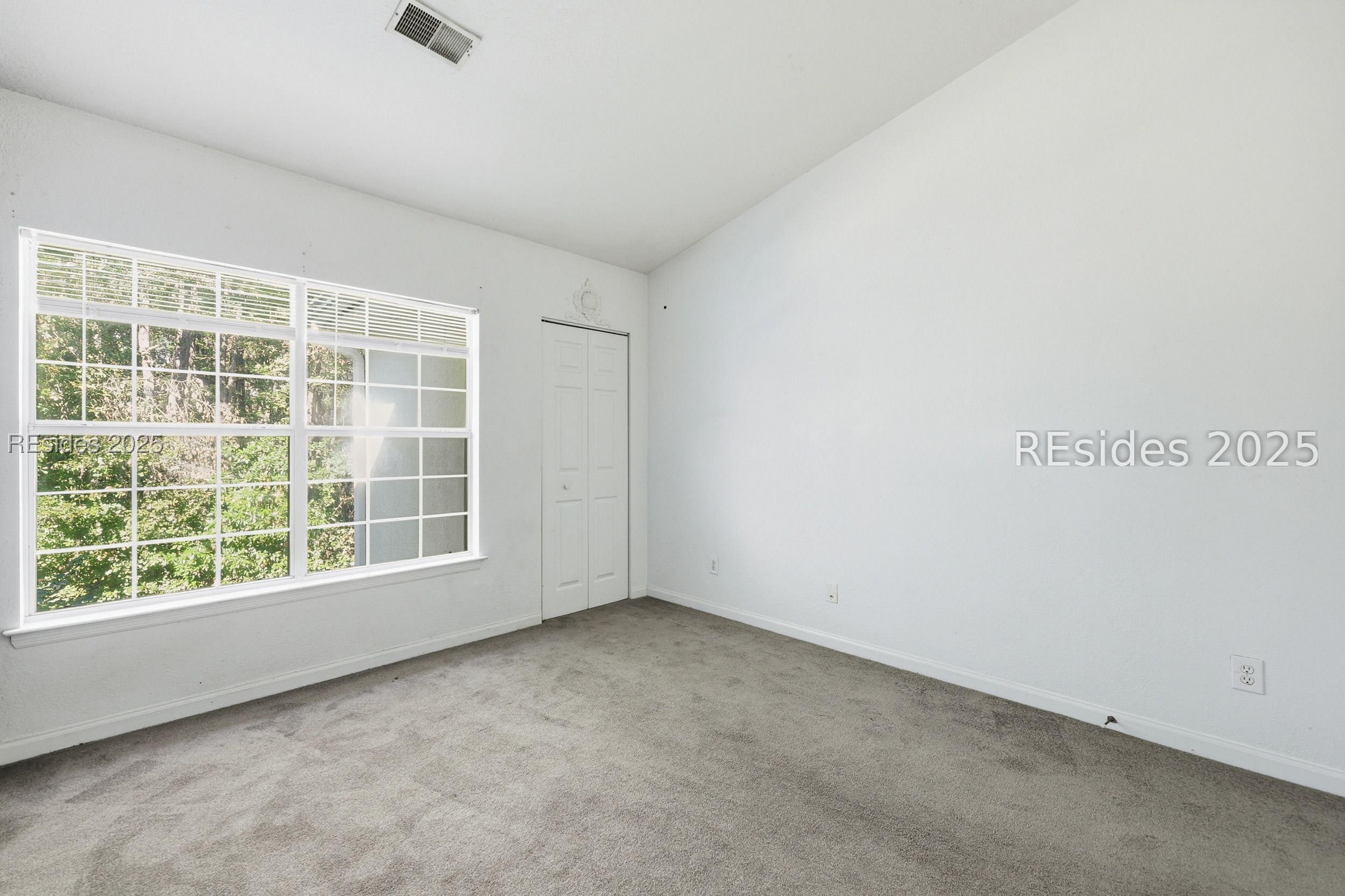 897 Fording Island Road, Unit 2810 Bluffton, SC 29910 - Photo 23 of 37 Bedroom window