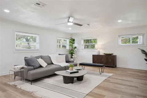 $499,500 | 370 Sultana Lane, Maitland, FL 32751