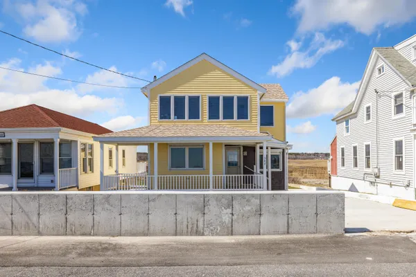 $925,000 | 347 Webhannet Drive, Wells, ME 04090