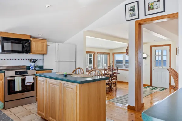 $925,000 | 347 Webhannet Drive, Wells, ME 04090