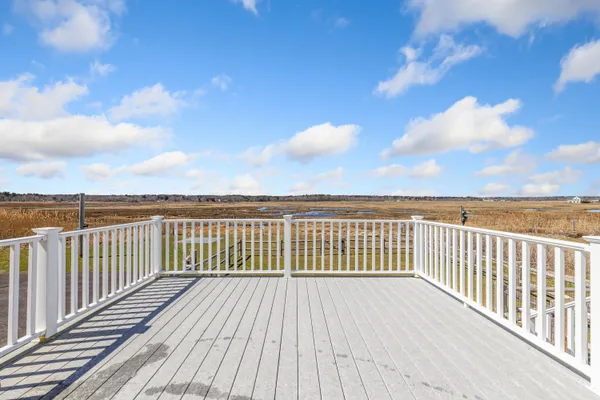 $925,000 | 347 Webhannet Drive, Wells, ME 04090