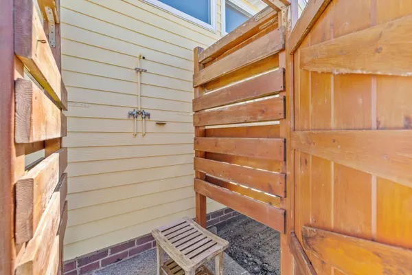 $925,000 | 347 Webhannet Drive, Wells, ME 04090