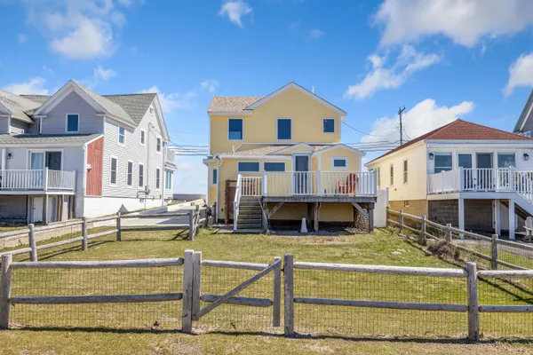 $925,000 | 347 Webhannet Drive, Wells, ME 04090