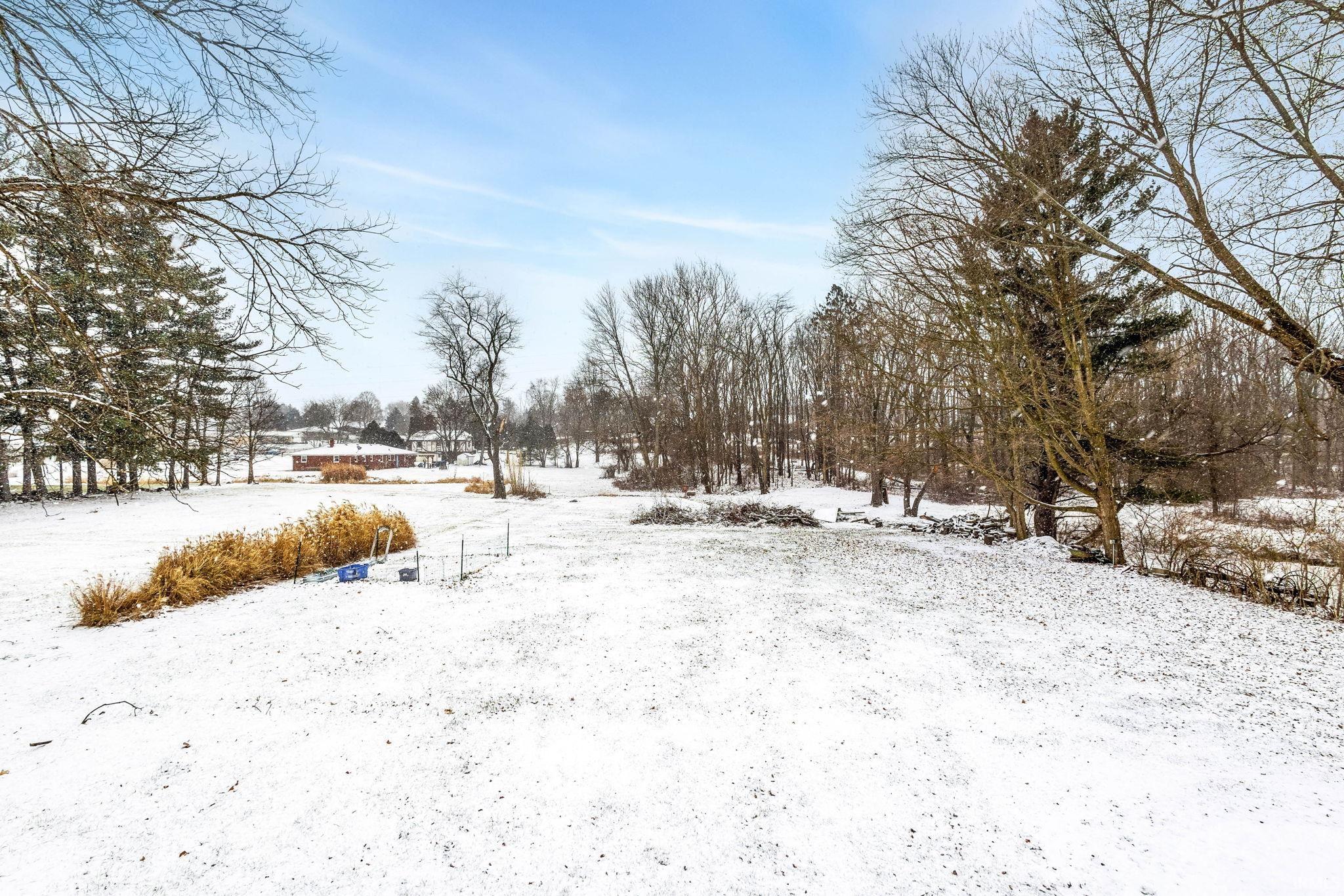 17380 Ireland Road South Bend, IN 46614 - Photo 28 of 32