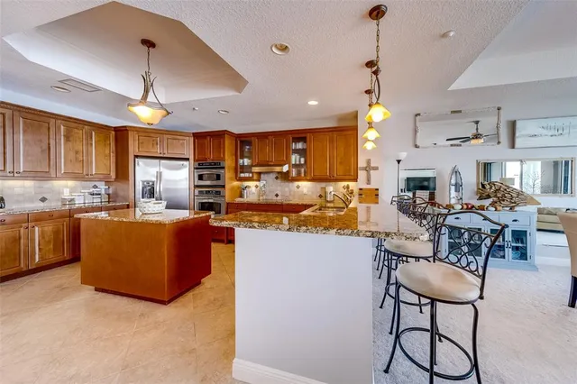 $5,995 | 17745 Gulf Boulevard, Unit 303, Redington Shores, FL 33708