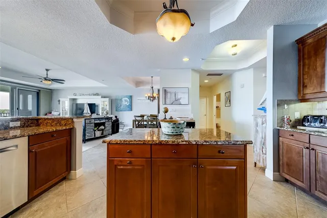 $5,995 | 17745 Gulf Boulevard, Unit 303, Redington Shores, FL 33708