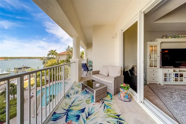 $5,995 | 17745 Gulf Boulevard, Unit 303, Redington Shores, FL 33708