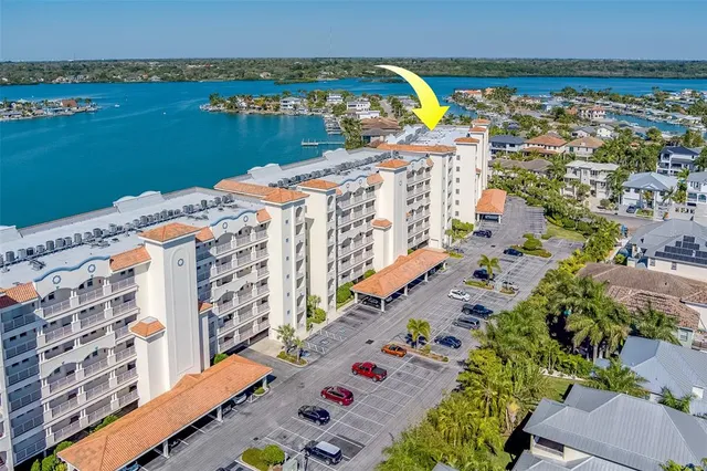 $5,995 | 17745 Gulf Boulevard, Unit 303, Redington Shores, FL 33708