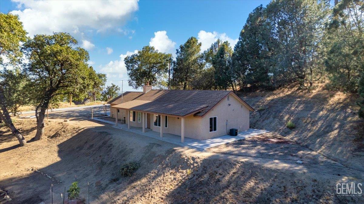 Undisclosed Address Tehachapi, CA 93561 - Photo 34 of 40