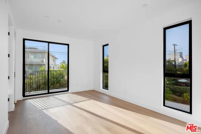 $9,995 | 1651 Selby Avenue, Los Angeles, CA 90024